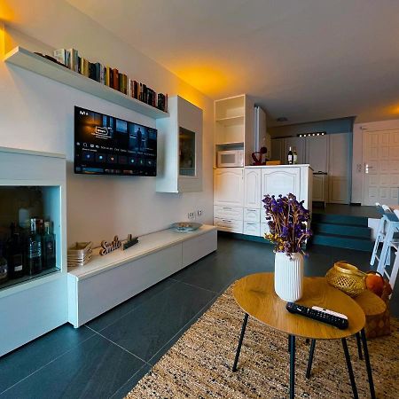 At The Ocean'S Edge Apartment Callao Salvaje Bagian luar foto