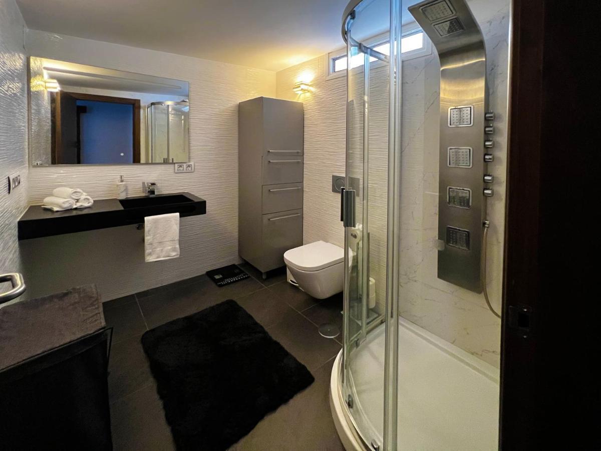 At The Ocean'S Edge Apartment Callao Salvaje Bagian luar foto